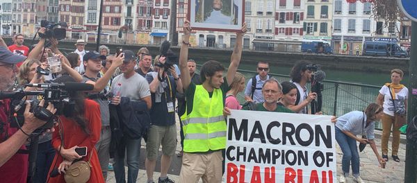 People are rallying on Sunday against the G7 summit in Biarritz, France. - Sputnik International