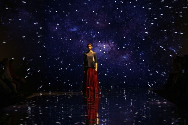 A model displays a creation by Aavaran Udaipur during the Lakme Fashion Week in Mumbai, India on Thursday, 22 August 2019. - Sputnik International