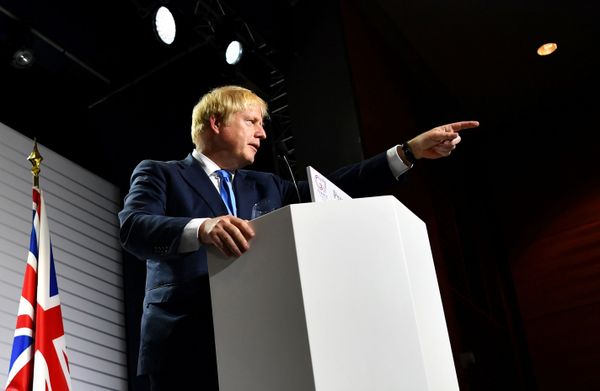 Over 200,000 Sign Petition Against Boris Johnson's Plan To Suspend Parliament - Sputnik International