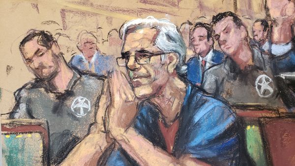 Jeffrey Epstein looks on during a a bail hearing in U.S. financier Jeffrey Epstein's sex trafficking case, in this court sketch in New York, U.S., July 15, 2019 - Sputnik International