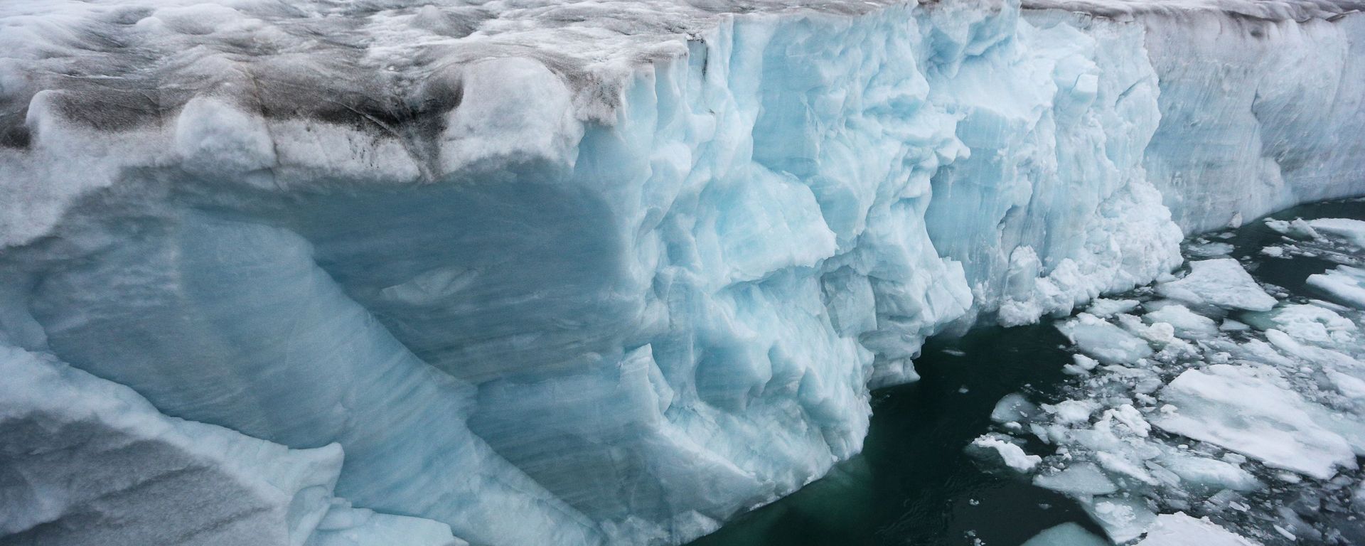Glacier Near Champ Island of the Franz Josef Land Archipelago. - Sputnik International, 1920, 16.02.2023