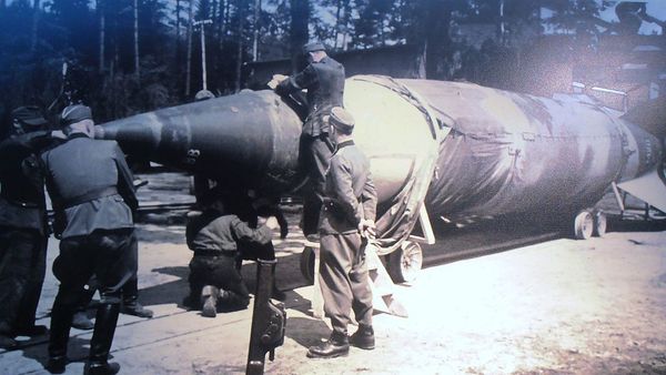 V-2 V-2 - Sputnik International