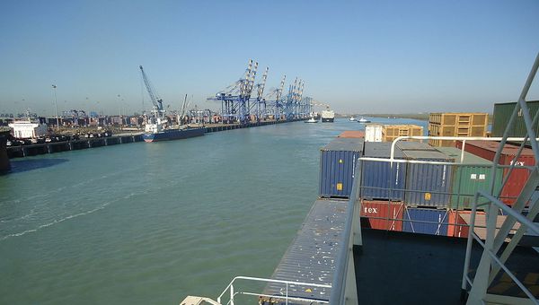 The port of Mundra in Gujarat - Sputnik International