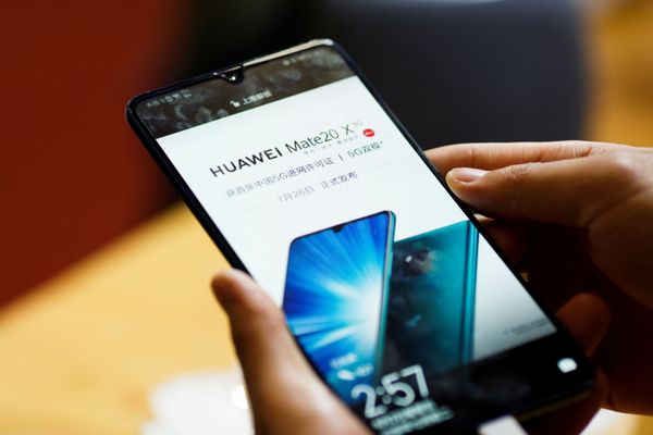 Huawei Strikes 50 Commercial Deals for 5G Worldwide Despite US Crackdown Huawei Strikes 50 Commercial Deals for 5G Worldwide Despite US Crackdown - Sputnik International