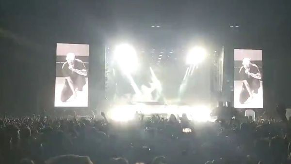 At least 28 people have been injured, two seriously, after a huge screen collapsed at a rap concert in the city of Essen, west of Germany - Sputnik International