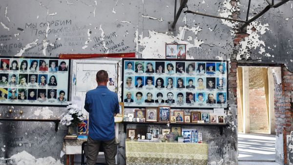 Memorial to the victims of the school massacre in Beslan - Sputnik International