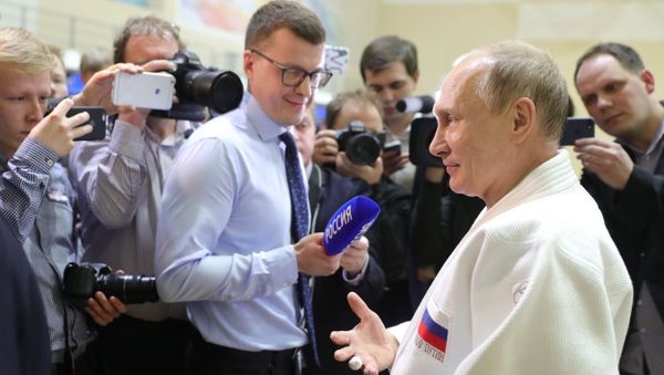 Russian President Vladimir Putin after judo training on the tatami during a visit to the Yug-Sport sports training complex. February 14, 2019. - Sputnik International