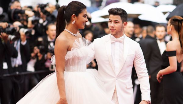Actress Priyanka Chopra, left, and Nick Jonas pose for photographers upon arrival at the premiere of the film 'The Best Years of a Life' at the 72nd international film festival, Cannes, southern France, 18 May 2019 - Sputnik International