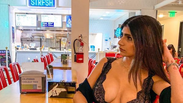 Mia Khalifa - Sputnik International
