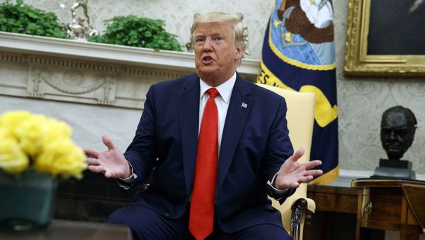 President Donald Trump talks about a plan to ban most flavored e-cigarettes, in the Oval Office of the White House, Wednesday, Sept. 11, 2019, in Washington - Sputnik International