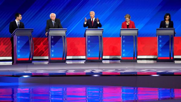 FILE PHOTO: Former Vice President Joe Biden speaks as South Bend Mayor Pete Buttigieg, Senator Bernie Sanders, Senator Elizabeth Warren and Senator Kamala Harris listen during the 2020 Democratic U.S. presidential debate in Houston, Texas, U.S., September 12, 2019 - Sputnik International