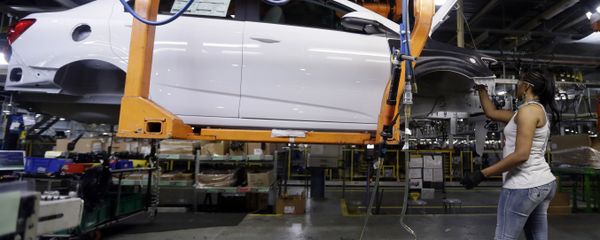 Buick Verano is assembled at General Motors' Orion Assembly plant in Orion Township - Sputnik International