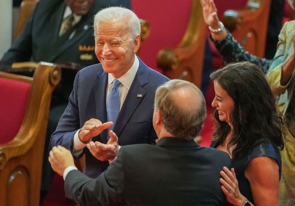 Ilhan Omar Says Biden Not Right 2020 Presidential Candidate to Challenge Trump - Sputnik International