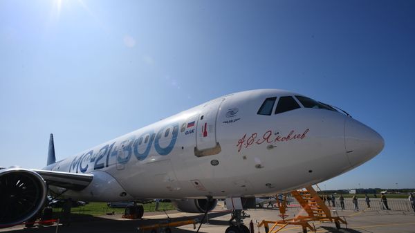 Russian MC-21 Passenger Plane - Sputnik International