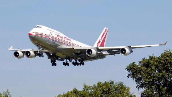 Air India Boeing 747-400 (VT-ESN) - Sputnik International