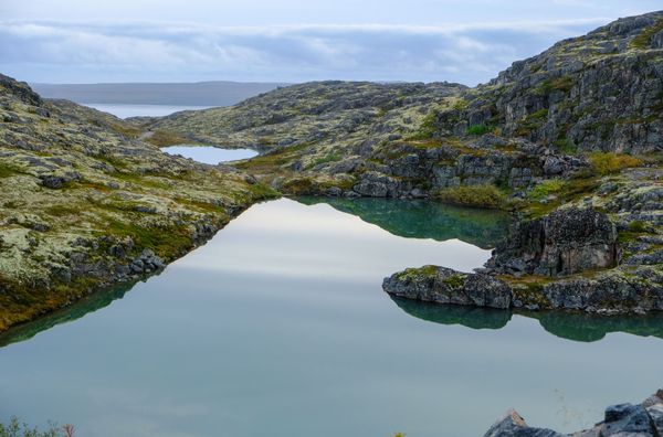Rocks on Rybachy Peninsula in Murmansk region - Sputnik International