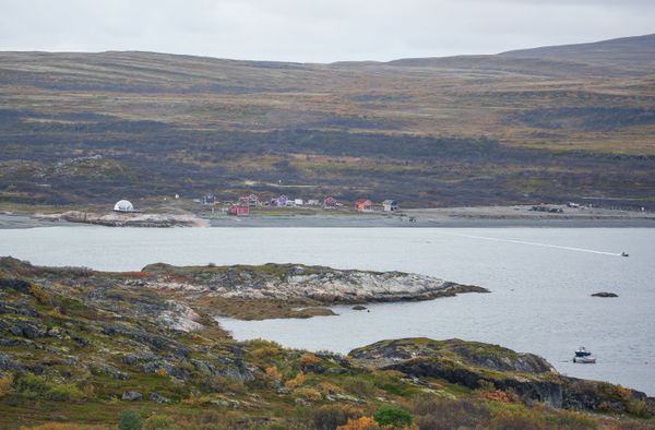 A tourist camp in Motovsky Bay on the Sredny Peninsula in Murmansk region - Sputnik International