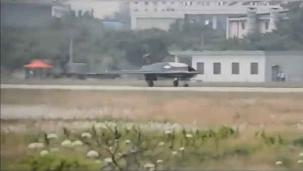 China's Sharp Sword carrier-based drone - Sputnik International
