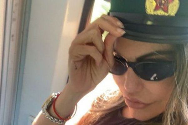Brazilian Model Almost Gets Arrested in North Korea After Stealing Soldier’s Hat, Taking Nude Photos Brazilian Model Almost Gets Arrested in North Korea After Stealing Soldier’s Hat, Taking Nude Photos - Sputnik International