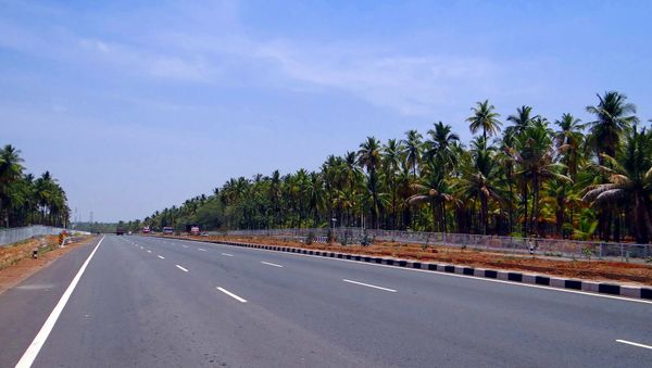 Road in India - Sputnik International