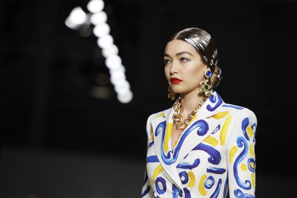 Picasso Painting Made a Reality: Extravagant Models Rock Milan Fashion Week - Sputnik International