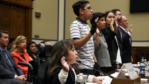 Witnesses including from left, Maria Isabel Bueso of Concord, Calif., Jonathan Sanchez, 16, of Boston, Penn State Law School Center for Immigrants' Rights Clinic Director Shoba Sivaprasad Wadhia, Fiona Danaher, a Harvard Medical School Instructor in Pediatrics, Anthony Marino, Irish International Immigrant Center Director of Immigration Legal Services, and Thomas Homan, former Acting Director of the U.S. Immigration and Customs Enforcement, are sworn in at a House Oversight subcommittee hearing into the Trump administration's decision to stop considering requests from immigrants seeking to remain in the country for medical treatment and other hardships, Wednesday, Sept. 11, 2019 - Sputnik International