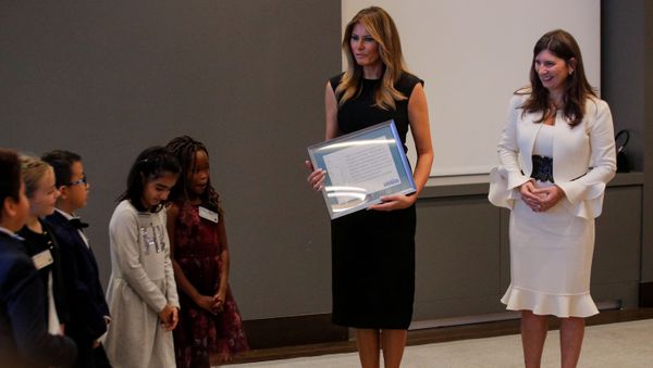 U.S. first lady Melania Trump and Stacey Cunningham, president of the NYSE Group at the New York Stock Exchange - Sputnik International