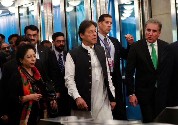 Pakistani PM Imran Khan Says Radical Islam Doesn't Exist, Calls for Resisting Islamophobia - Sputnik International