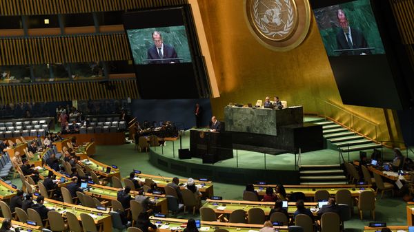 Russia is submitting to the UN General Assembly a draft resolution on strengthening the arms control system, Russian Foreign Minister Sergey Lavrov said on the sidelines of the UN General Assembly in New York. - Sputnik International