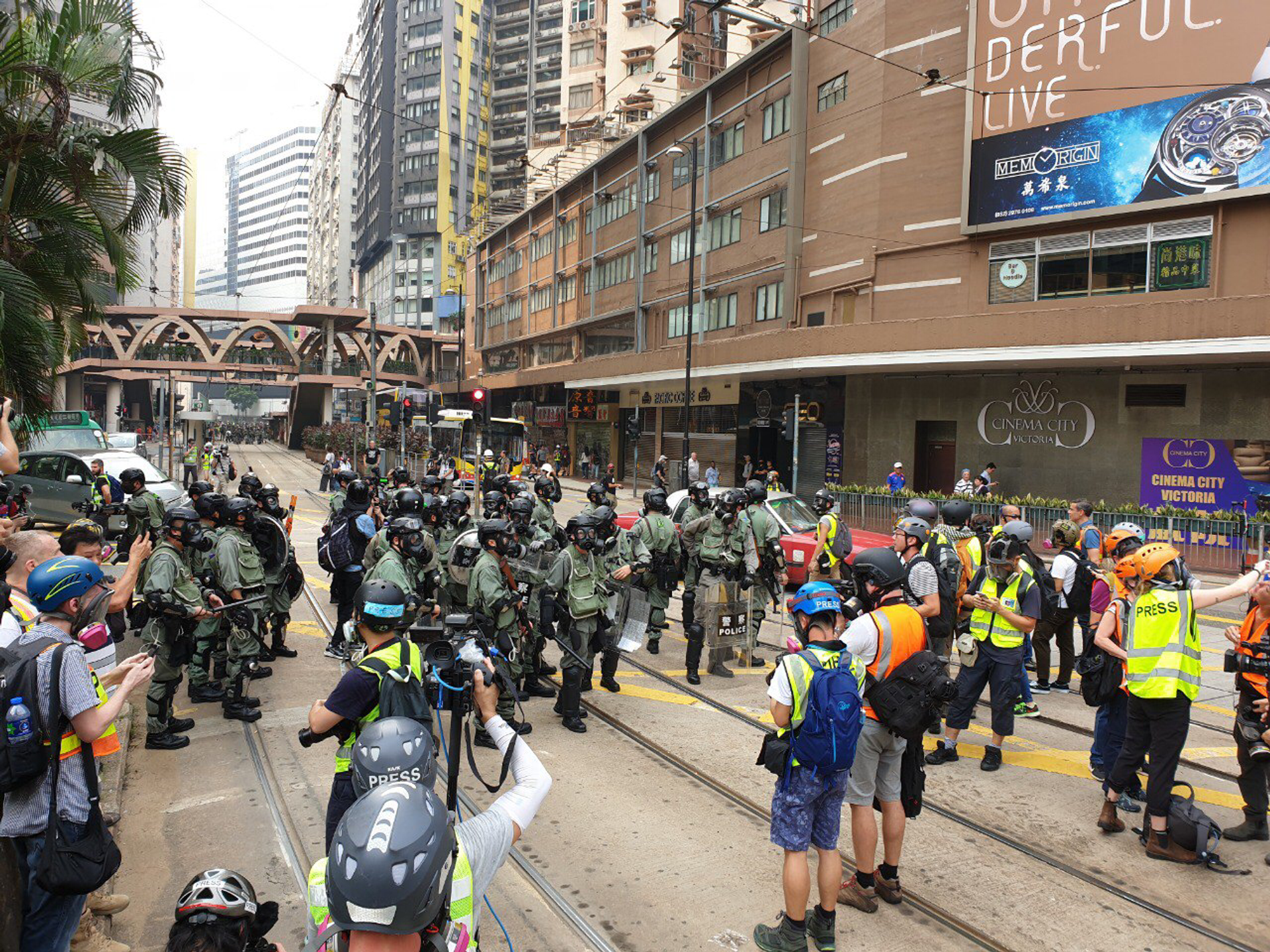 Police officers prepare for protests in Hong Kong - Sputnik International, 1920, 07.09.2021