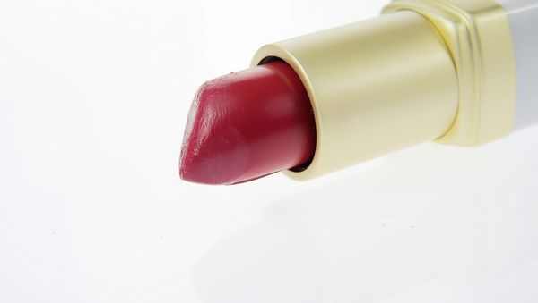 Lipstick  - Sputnik International
