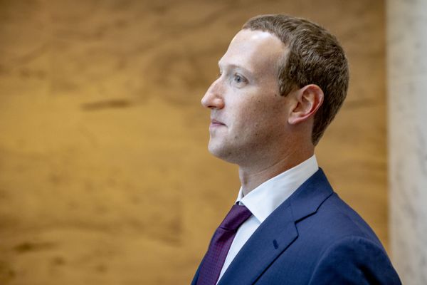 Facebook’s Zuckerberg Declines to Help US Congress Draft Rules for Crypto Currencies - Sputnik International