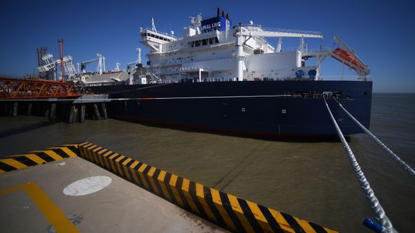The Vladimir Rusanov LNG carrier of the Arc7 class of the Yamal LNG project The Vladimir Rusanov LNG carrier of the Arc7 class of the Yamal LNG project - Sputnik International