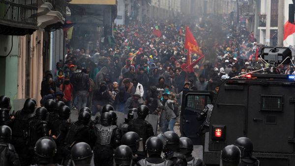 Protesters in Ecuador - Sputnik International