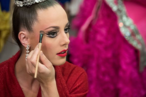 Welcome to Moulin Rouge: Backstage at Most Popular Cabaret in the World Welcome to Moulin Rouge: Backstage at Most Popular Cabaret in the World - Sputnik International
