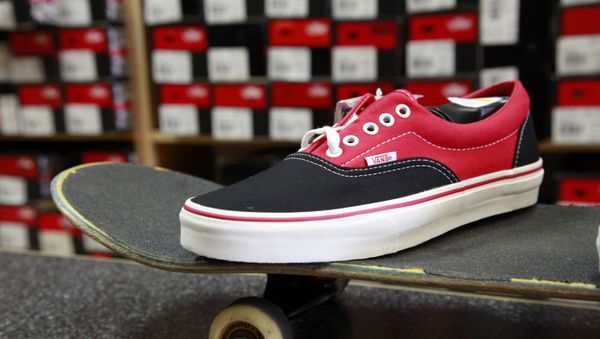 Vans canvas shoes - Sputnik International