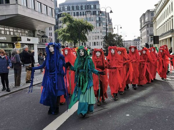 Activists from Extinction Rebellion Rally At Marble Arch, London - Photos, Video - Sputnik International