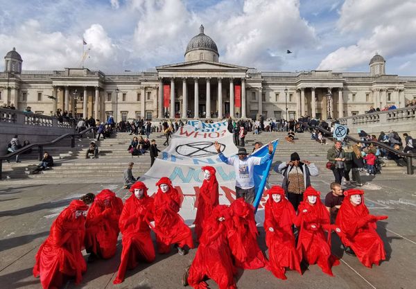 Extinction Rebellion Protests Enter 3rd Day, Further Eco-Rallies Kick Off Near Trafalgar Square Extinction Rebellion Protests Enter 3rd Day, Further Eco-Rallies Kick Off Near Trafalgar Square - Sputnik International
