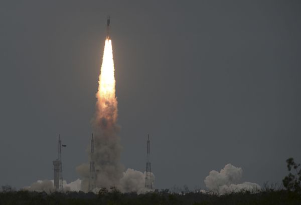 Orbiter on India’s Second Lunar Probe Monitors Solar Flares, Identifies Elements of Lunar Surface Orbiter on India’s Second Lunar Probe Monitors Solar Flares, Identifies Elements of Lunar Surface - Sputnik International