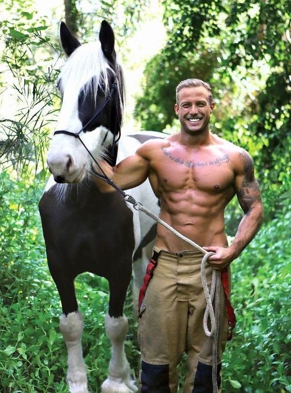 Super Hot: Australian Firemen Get Undressed for Steamy Calendar Super Hot: Australian Firemen Get Undressed for Steamy Calendar - Sputnik International