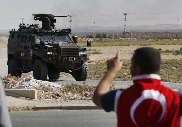 French Foreign Minister Calls on EU to Consider Turkish Arms Embargo Amid Syria Offensive - Sputnik International