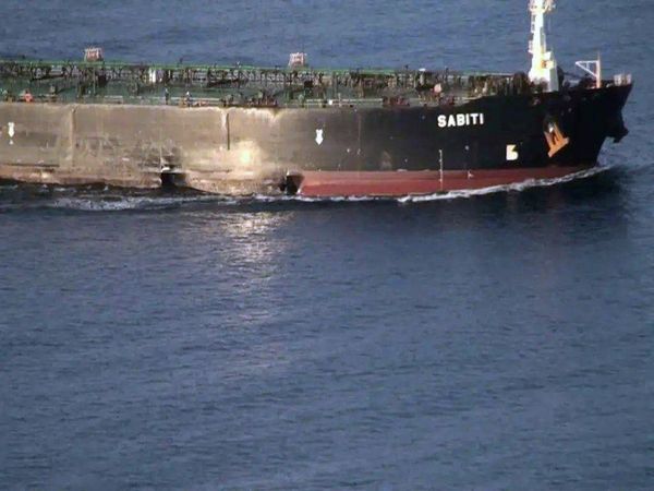 One or Several Governments Behind Iranian Tanker Attack, Foreign Minister Zarif Says  - Sputnik International