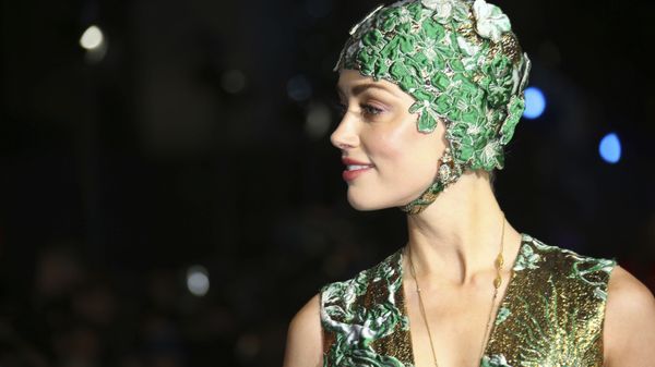 Actress Amber Heard poses for photographers upon arrival at the premiere of the film 'Aquaman' in central London, Monday, Nov. 26, 2018.  - Sputnik International