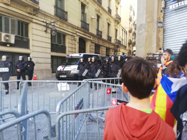 Photos: Thousands of Students March in Barcelona as Nationwide Protests Over Court Ruling Continue Photos: Thousands of Students March in Barcelona as Nationwide Protests Over Court Ruling Continue - Sputnik International