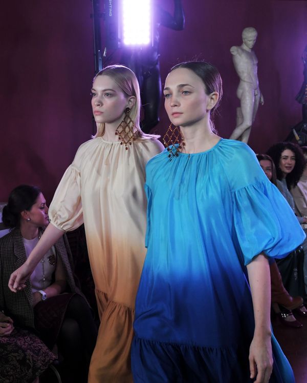 Cosmic Chic and Russian Motifs: Mercedes-Benz Fashion Week in Moscow - Sputnik International