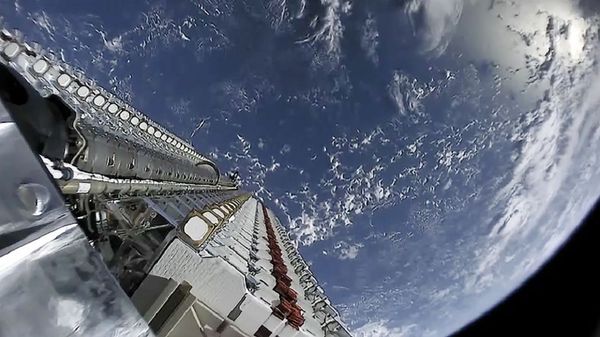 SpaceX Starlink Mission - Sputnik International