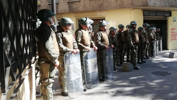 Riot Police in Chile - Sputnik International