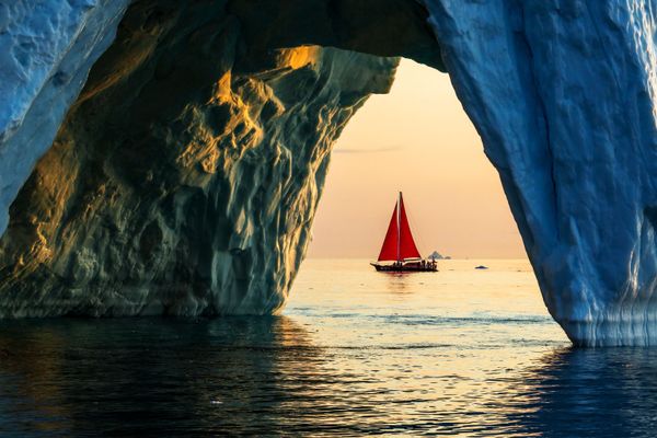The 'Peter the Great' yacht is passing by an iceberg off Greenland as part of the expedition ran by 'Rusark' company The 'Peter the Great' yacht is passing by an iceberg off Greenland as part of the expedition ran by 'Rusark' company - Sputnik International