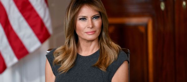U.S. first lady Melania Trump meets with teens on their experience with vaping as part of her Be Best initiative at the White House in Washington, U.S. October 9, 2019 - Sputnik International