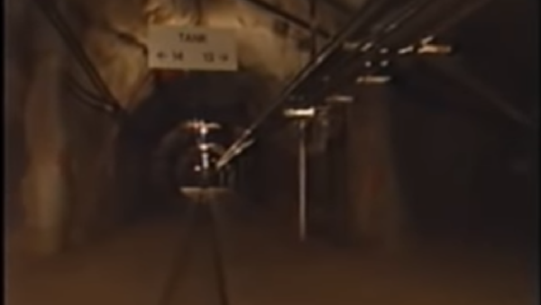 An access tunnel in the US Navy's Red Hill, Hawaii, underground fuel tank complex - Sputnik International